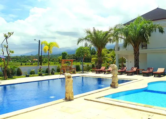 Hotel Puri Lovina (Bali)