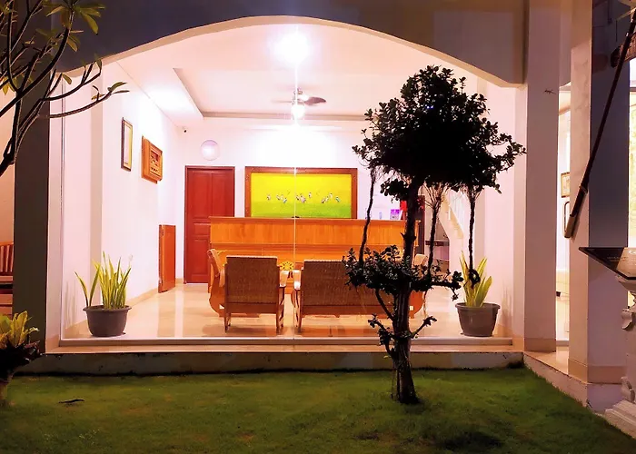 Hotel Puri Lovina (Bali)