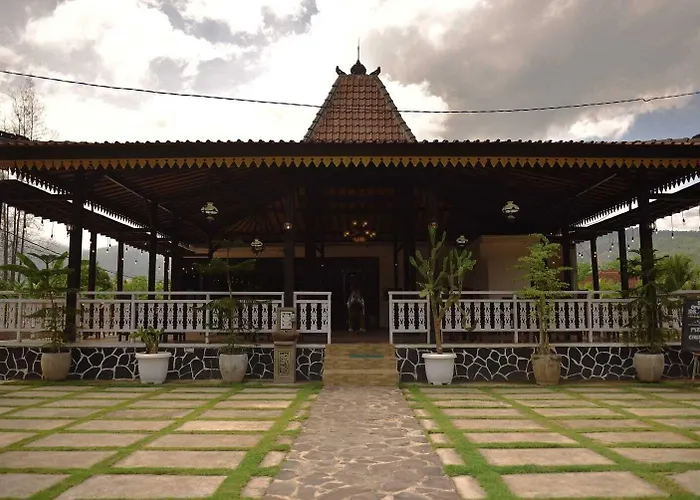 Hotel Puri 3*